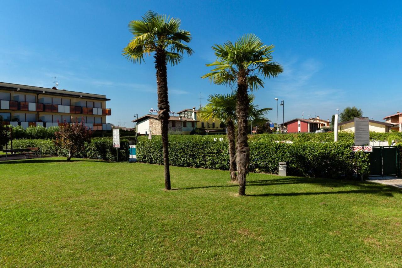 Appartamento Atlantis Sirmione Luaran gambar