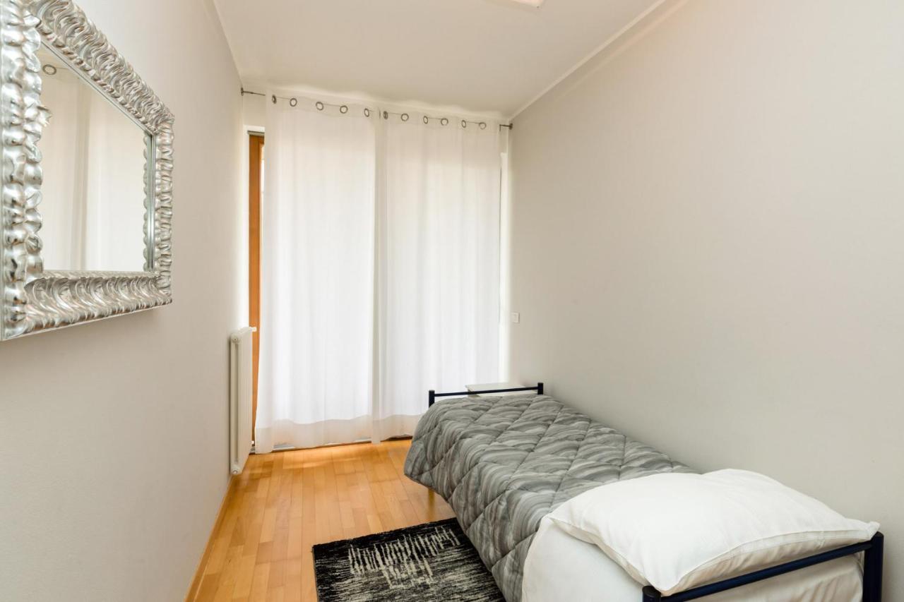 Appartamento Atlantis Sirmione Luaran gambar